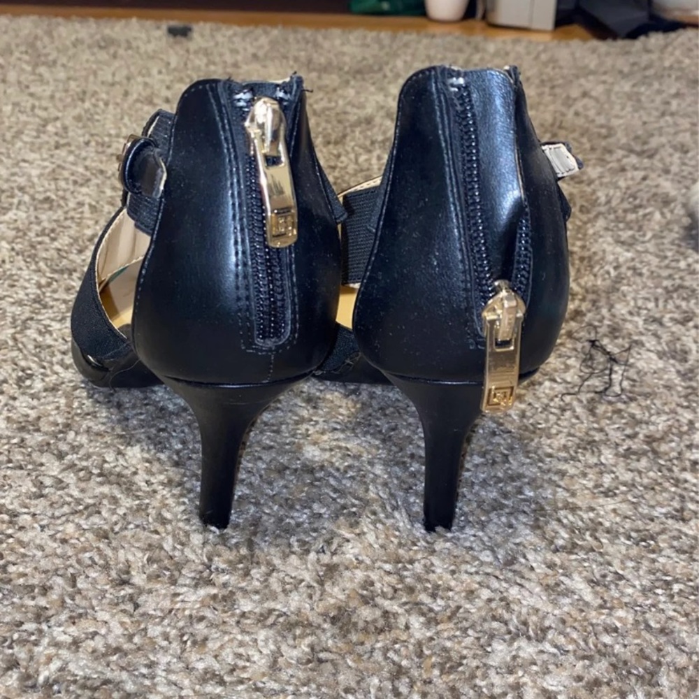 liz claiborne stiletto heel pumps